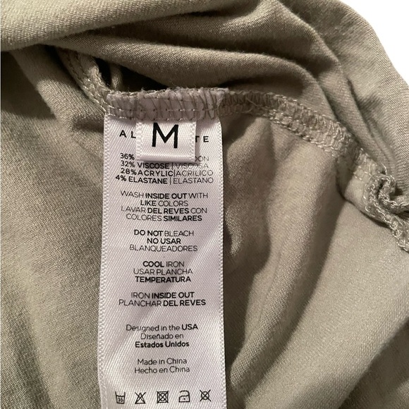 Alphalete Womens Light Green Athletic T Shirt Size Medium, GUC - Picture 4 of 6